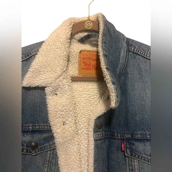 Levi’s The Sherpa Trucker Jacket - Picture 4 of 11